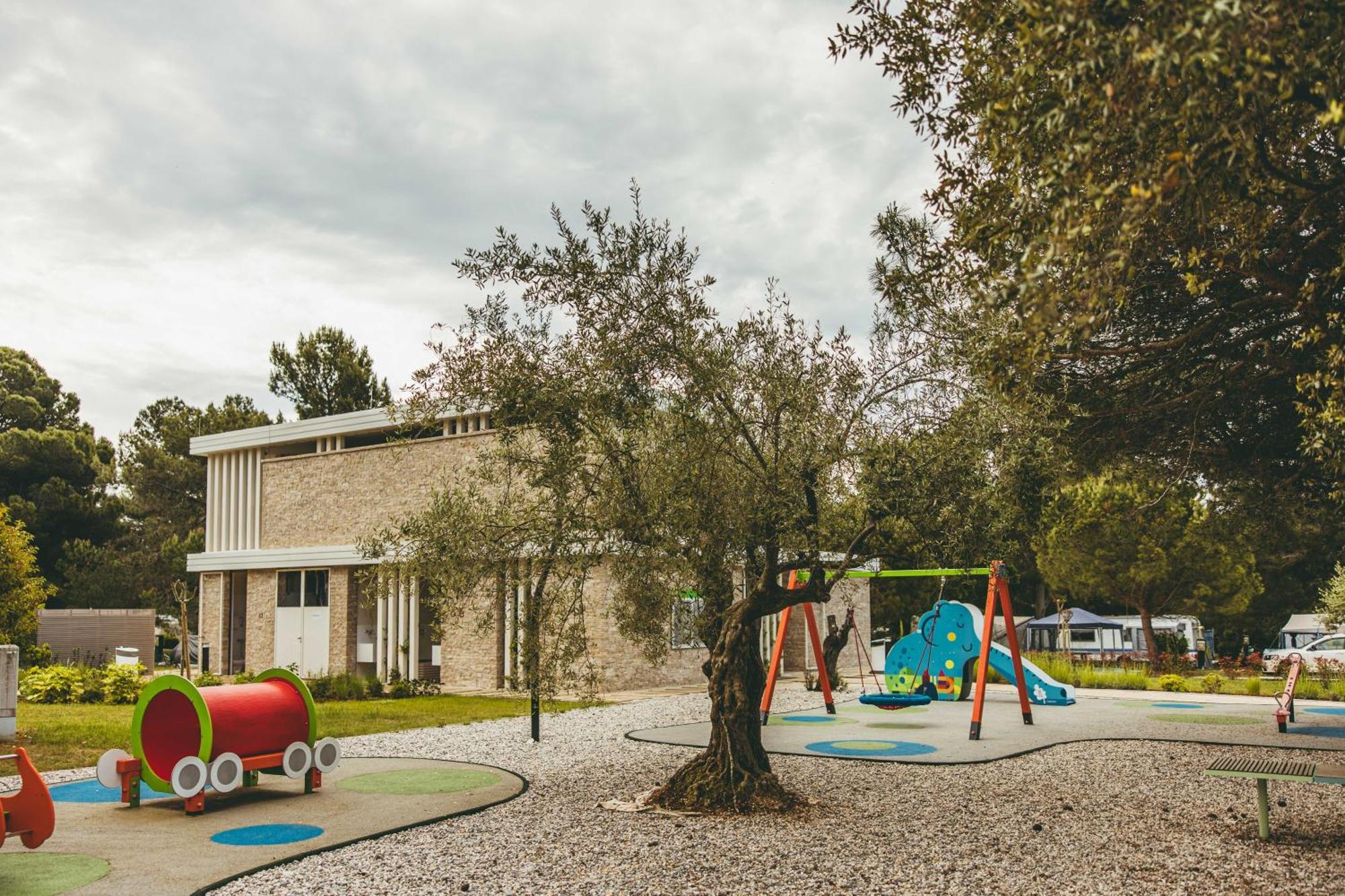 Maistra Camping Koversada Uncovered Naturist Pitches Vrsar Exterior photo