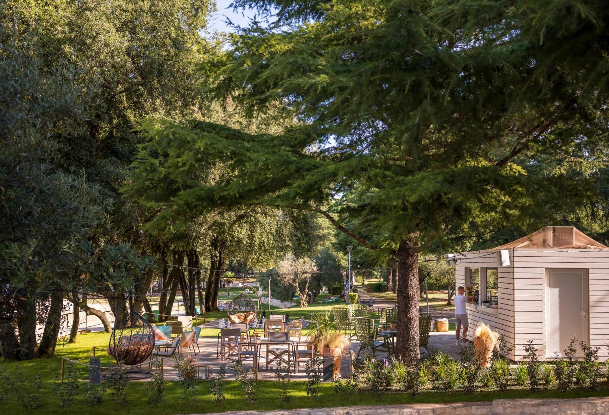 Maistra Camping Koversada Uncovered Naturist Pitches Vrsar Exterior photo