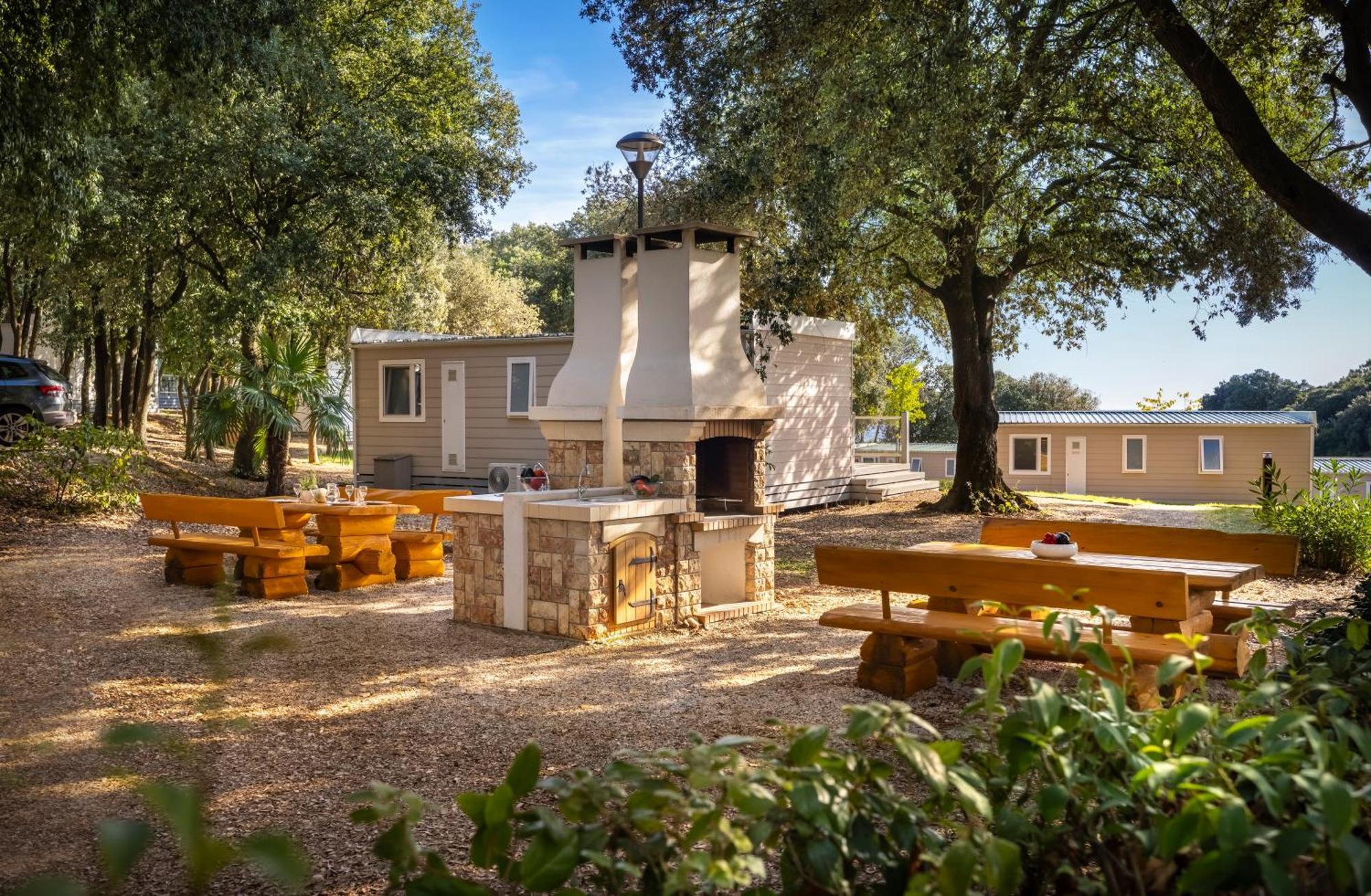 Maistra Camping Koversada Uncovered Naturist Pitches Vrsar Exterior photo